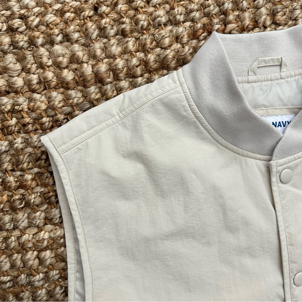 Old Navy Nylon Liner Vest Mens 2XL XXL Khaki Tan